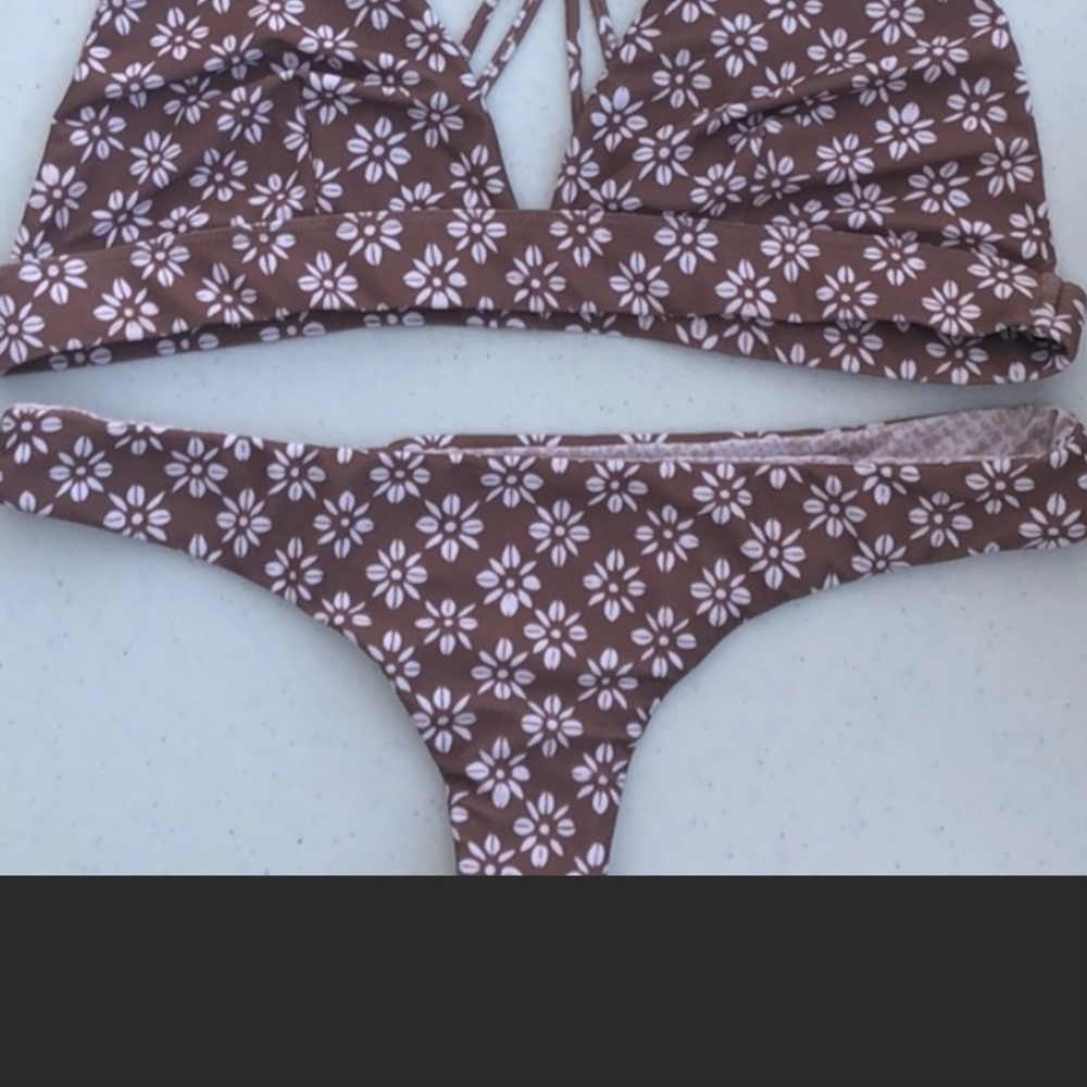 Acacia Daisy block BOTTOM!